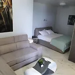 Aparthotel Amara-boutique & Design - студио 4*