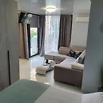 Amara-boutique & Design - студио Aparthotel