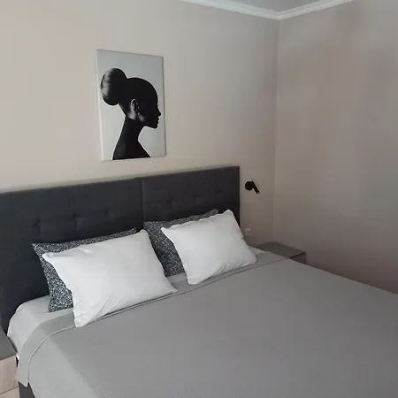 Amara-boutique & Design - студио 아파트호텔 4*