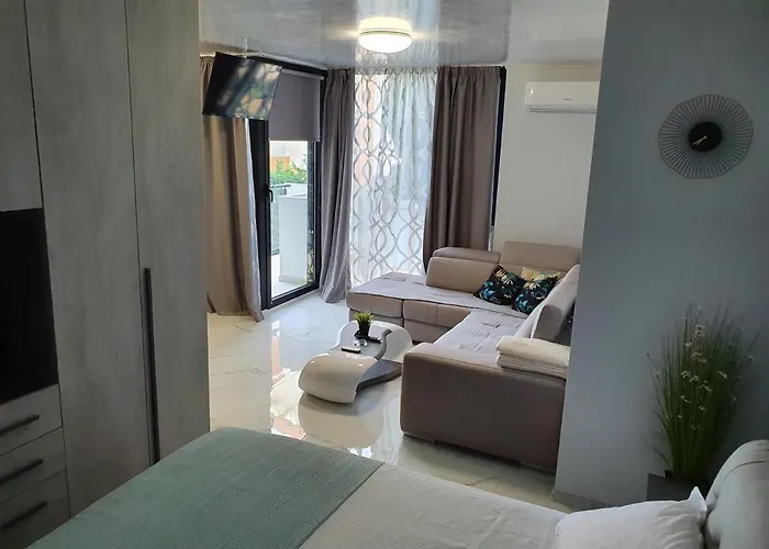 Amara-boutique & Design - студио Aparthotel