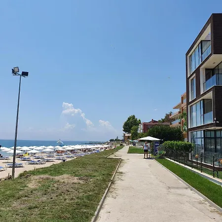 Amara-boutique & Design - студио Aparthotel
