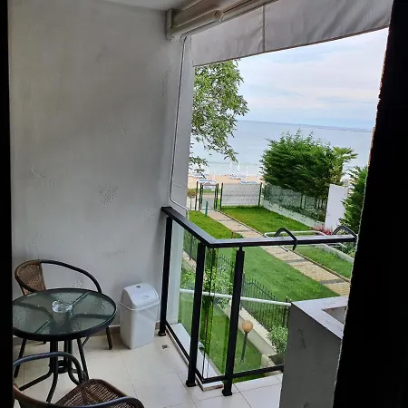 Ξενοδοχείο με διαμερίσματα Amara-boutique & Design - студио 4*