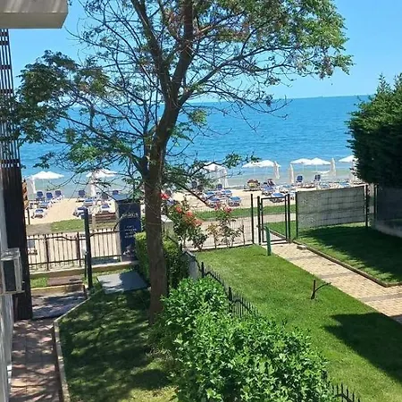 Apartahotel Amara-boutique & Design - студио 4*