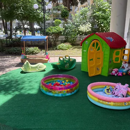 Apartahotel Amara-boutique & Design - студио 4*