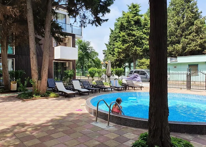 Aparthotel Amara-boutique & Design - студио 4*