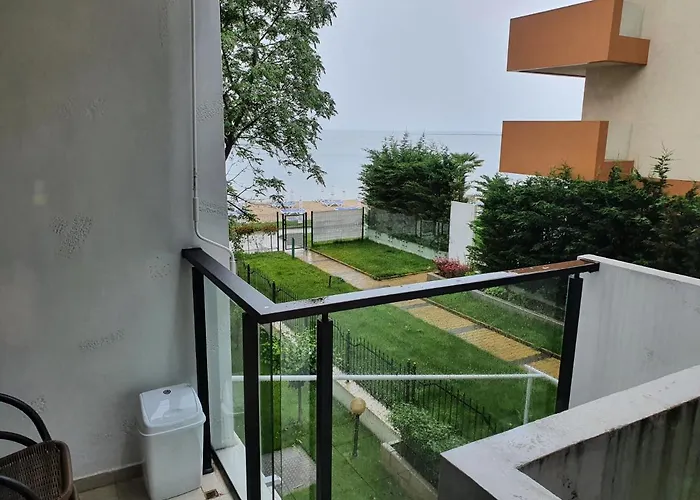 Amara-boutique & Design - студио Ravda